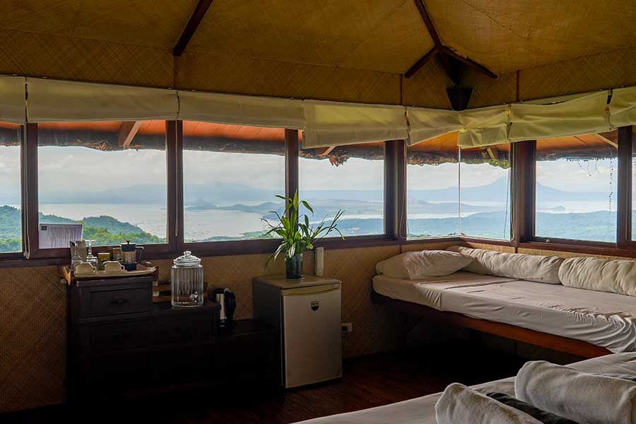 Kubo 2 Room at Narra Hill