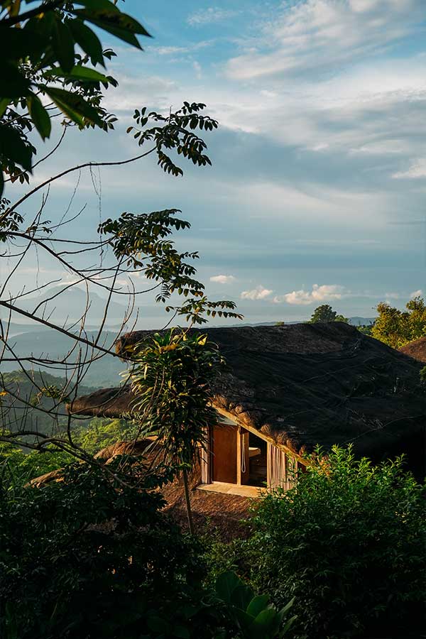 Kubo 2 Room at Narra Hill