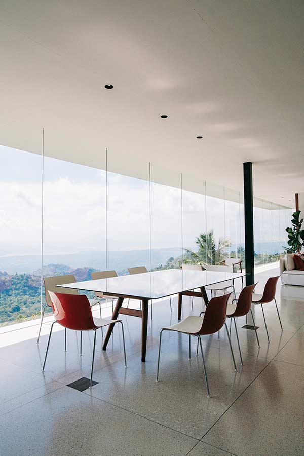 Hill House at Narra Hill