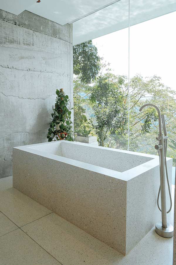 Hill House at Narra Hill