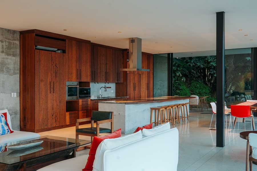 Hill House at Narra Hill